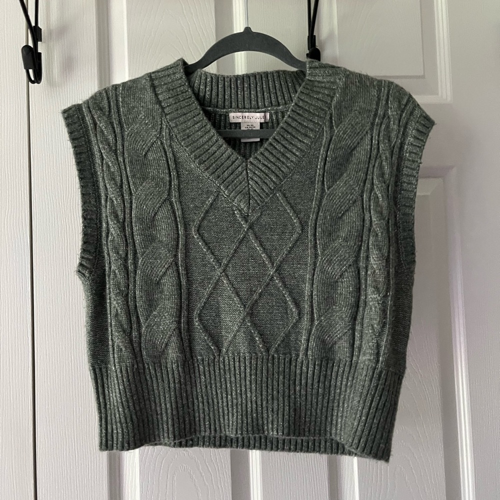 Chunky Knit Green Sweater Vest